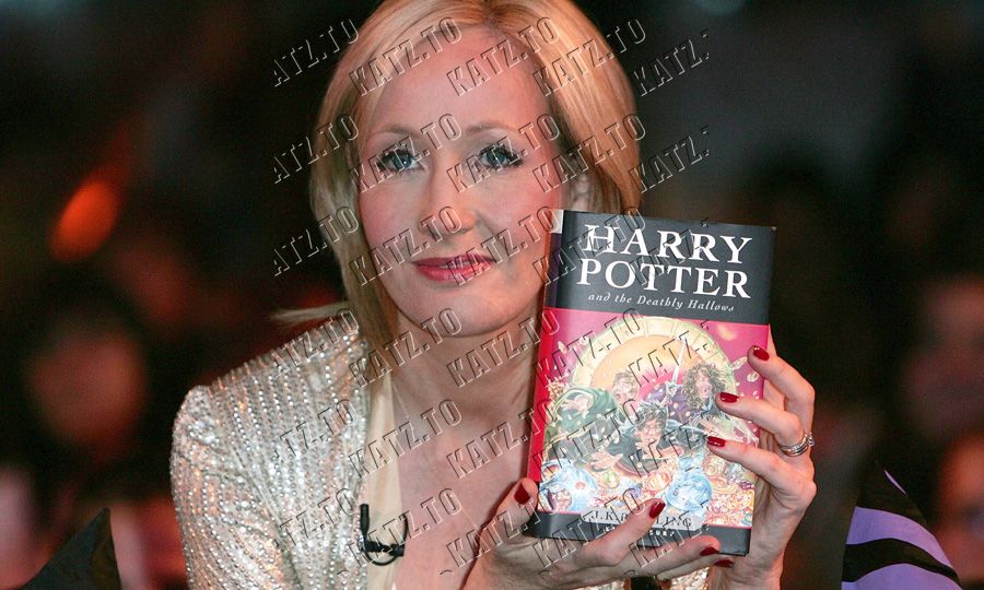 jk rowling author.jpg