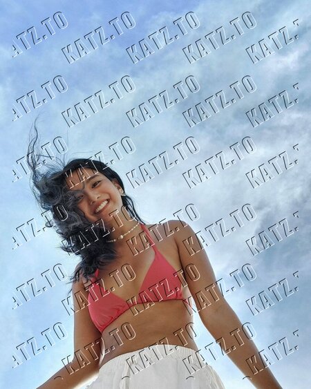 Krissha Viaje   xpjnl 18