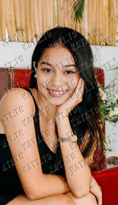 Rhiane Flores   xpjnl 1